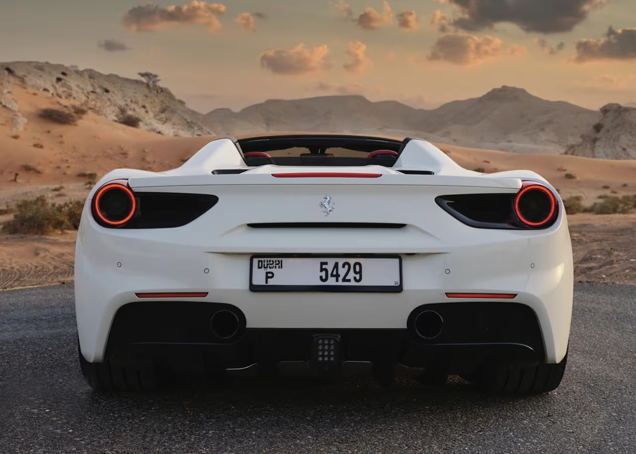Rent Ferrari 488 Spider in Dubai