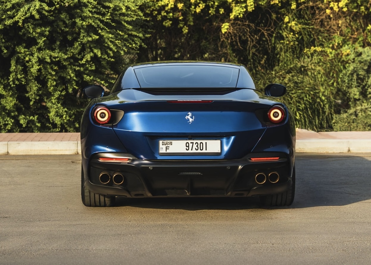 Rent Ferrari Portofino in Dubai