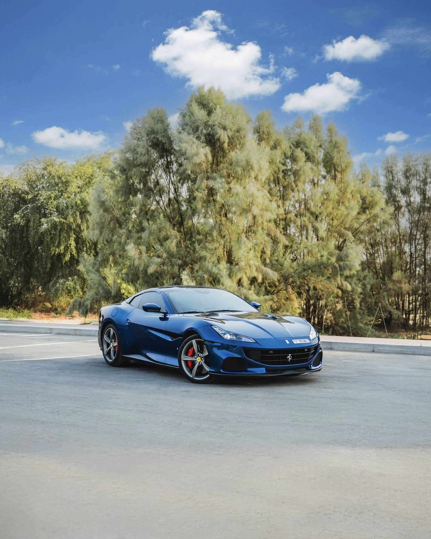 Rent Ferrari Portofino in Dubai