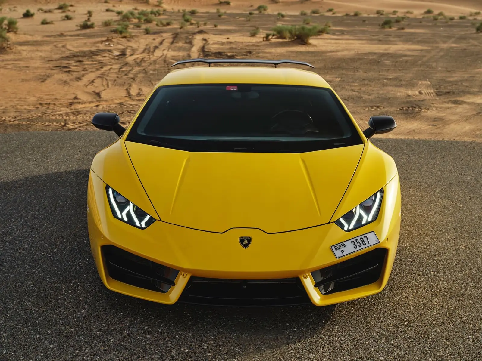 Rent Lamborghini Huracan in Dubai