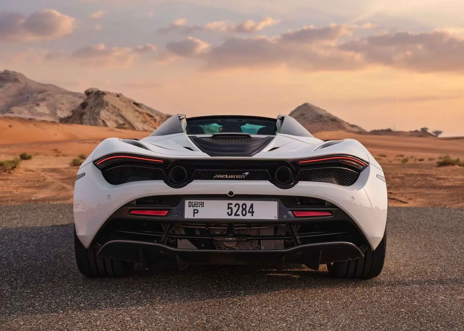 Rent McLaren 720S Spider in Dubai