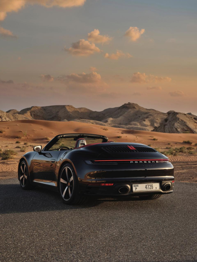 Rent Porsche 911 Carrera S Cabriolet in Dubai