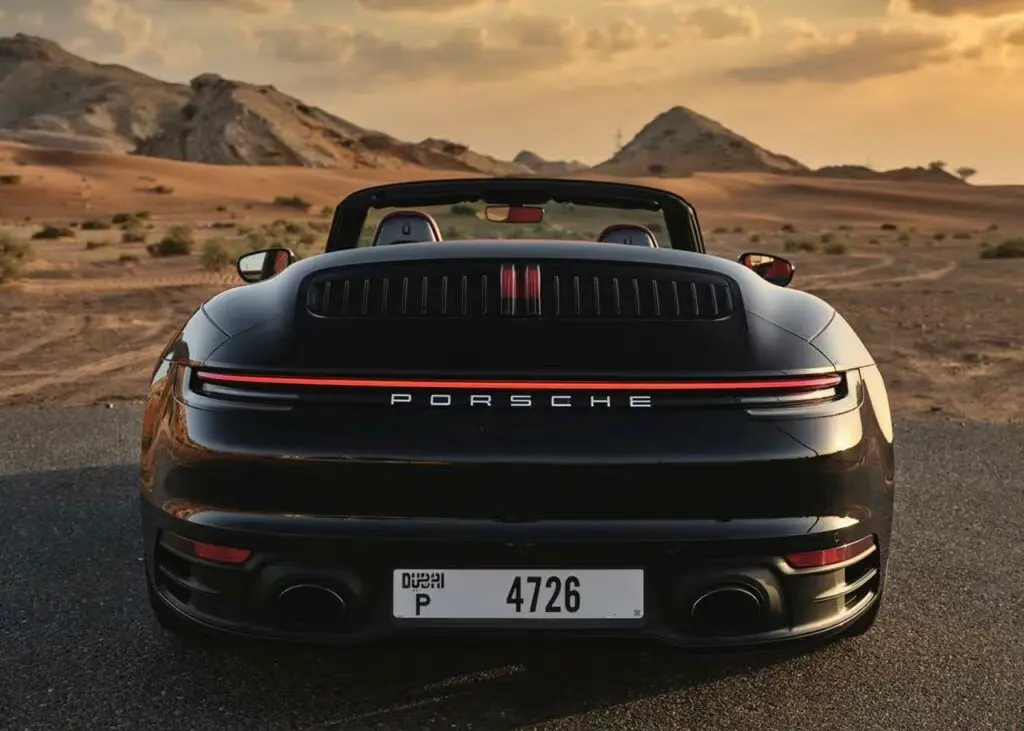 Rent Porsche 911 Carrera S Cabriolet in Dubai