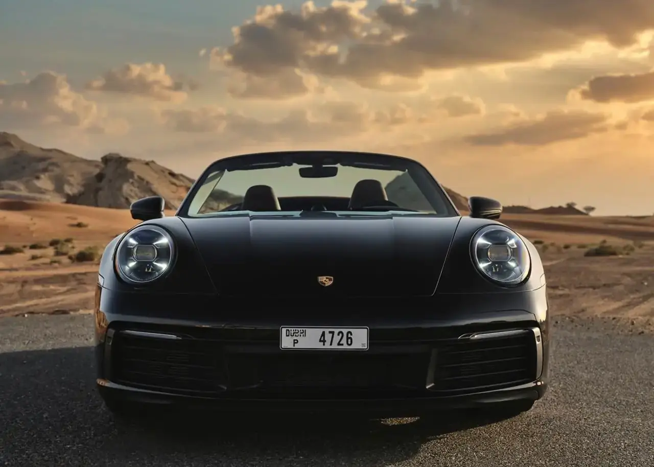Rent Porsche 911 Carrera S Cabriolet in Dubai