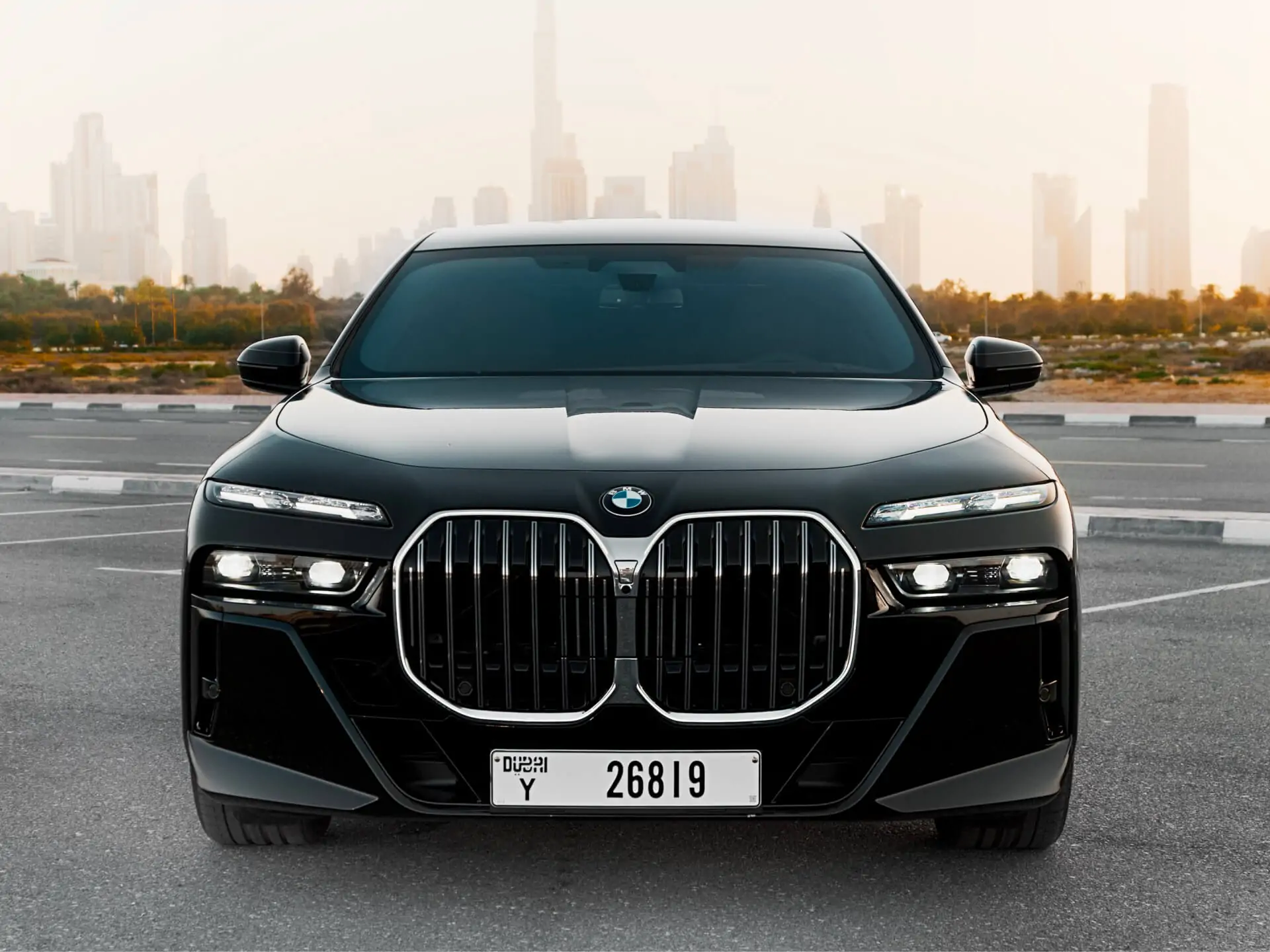 Rent BMW 740i in Dubai