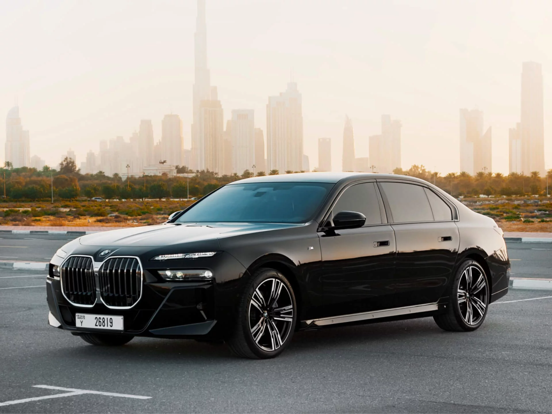 Rent BMW 740i in Dubai