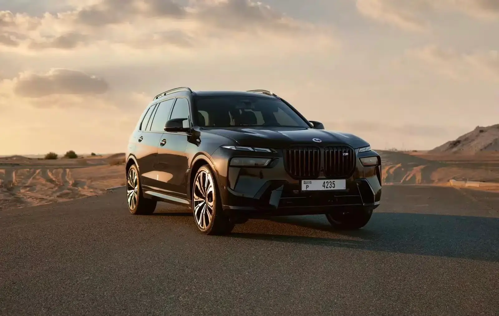 Rent BMW X7 In Dubai