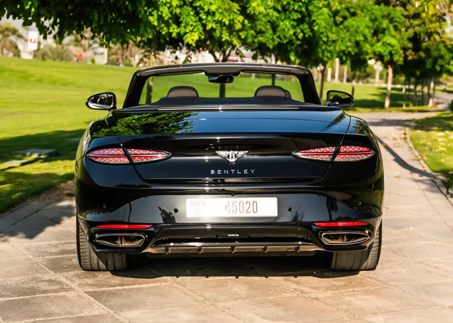 Rent Bentley Continental GTC in Dubai