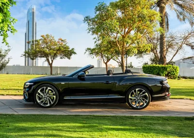 Rent Bentley Continental GTC in Dubai