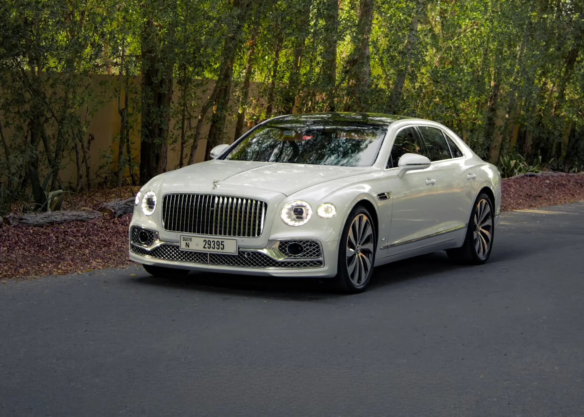 Rent Bentley Flying Spur in Dubai