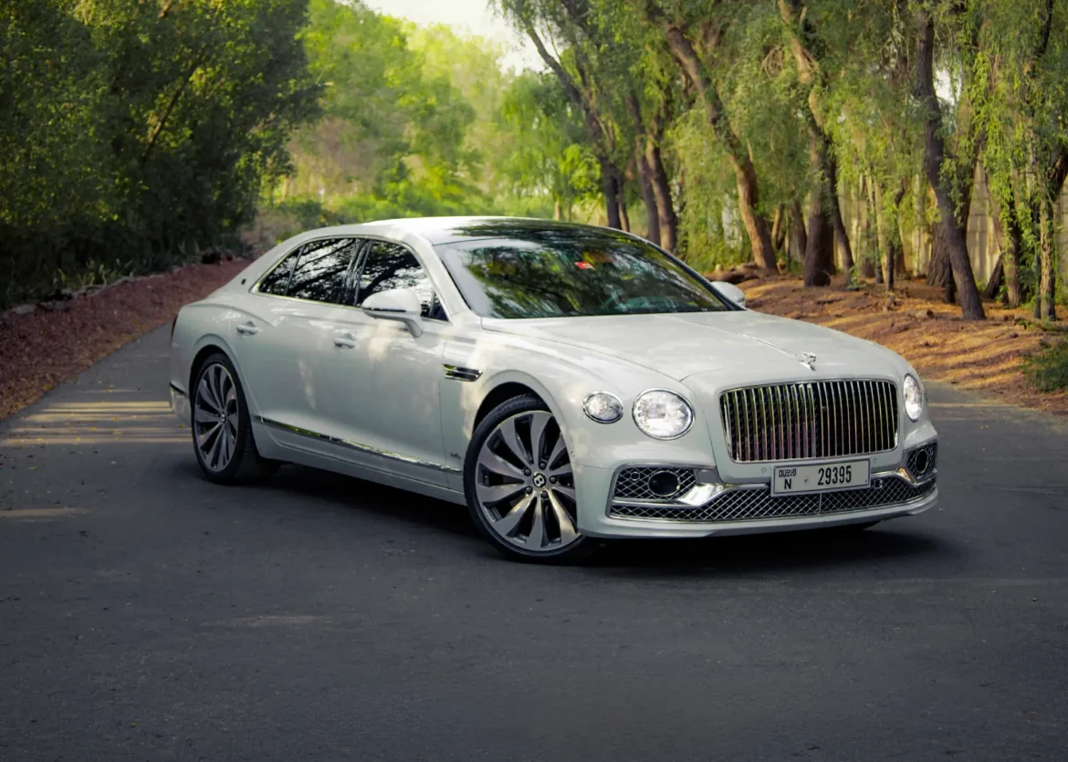 Bentley Flying Spur - White