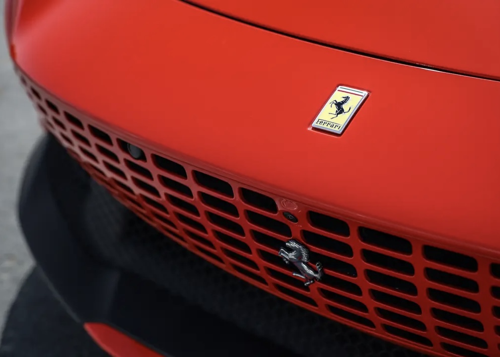 Rent Ferrari Roma In Dubai