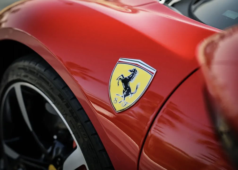 Rent Ferrari SF90 Stradale in Dubai
