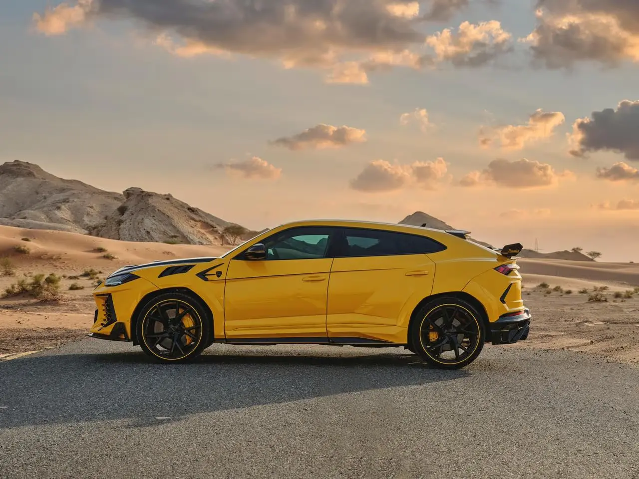 Rent Lamborghini Urus Mansory in Dubai