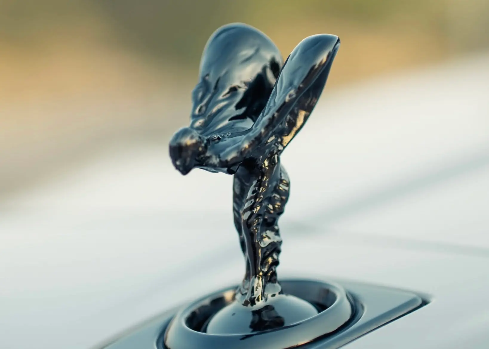 Rent Rolls Royce Cullinan Black Badge in Dubai