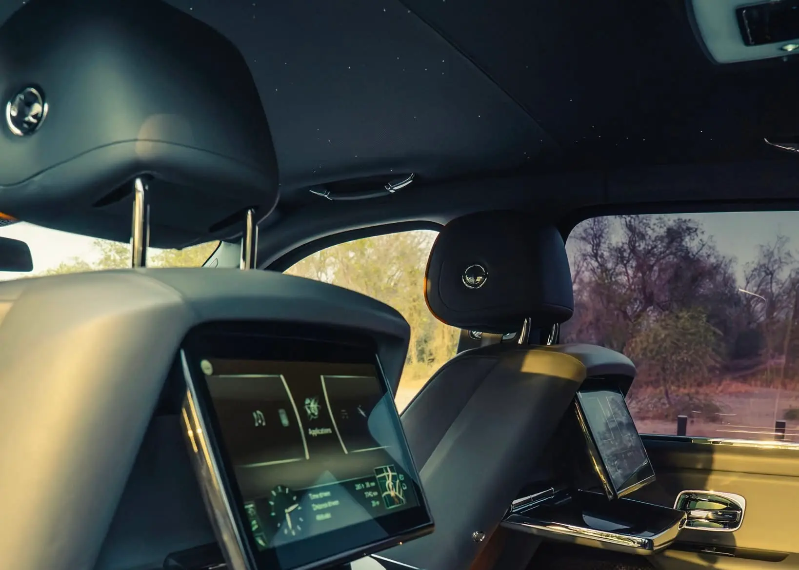 Rent Rolls Royce Cullinan Black Badge in Dubai