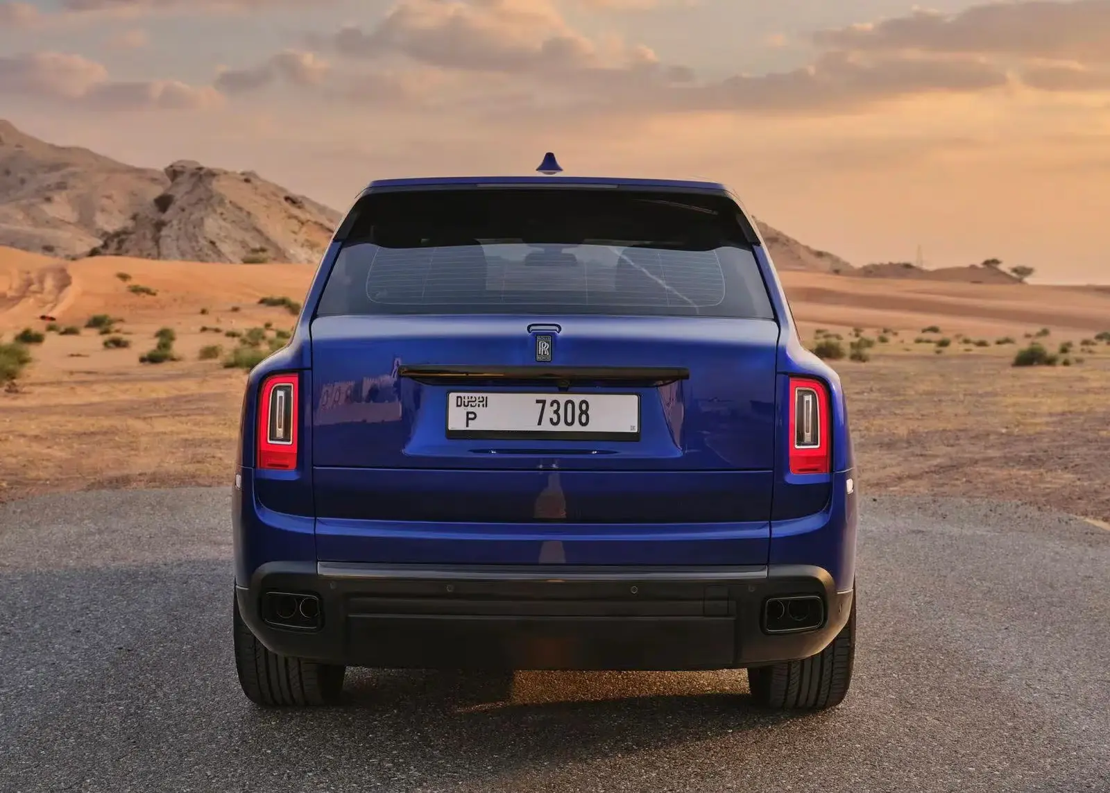 Rent Rolls Royce Cullinan in Dubai