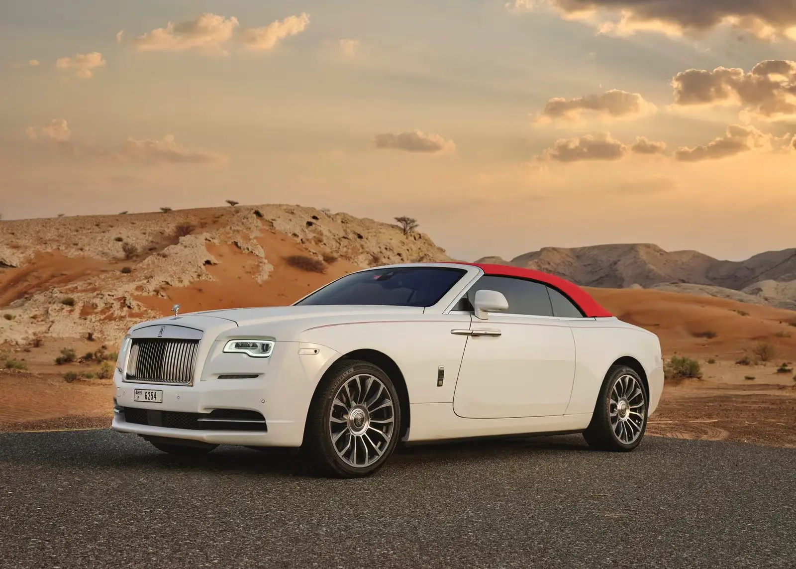 Rent Rolls Royce Dawn in Dubai