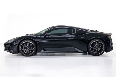 Rent Maserati MC20 in Dubai