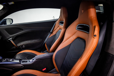Rent Maserati MC20 in Dubai