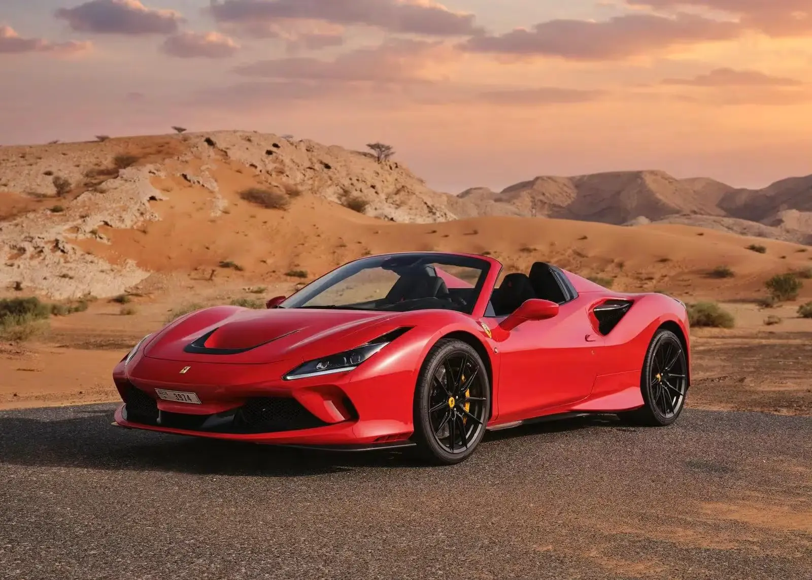 Rent Ferrari F8 Spider Novitec in Dubai