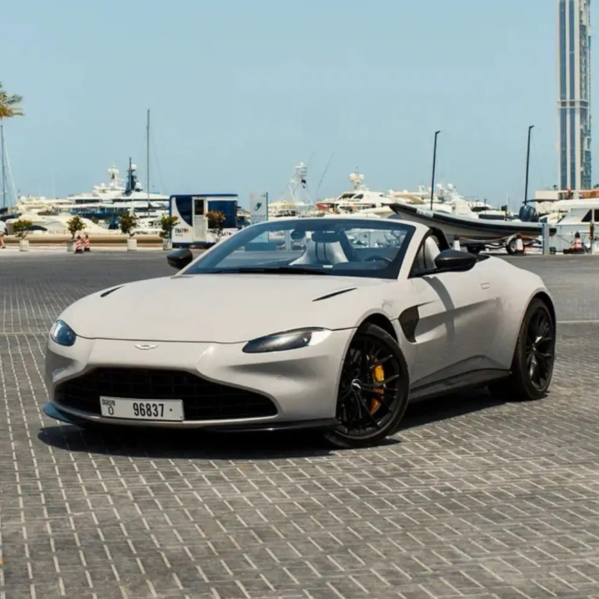 Aston Martin Vantage