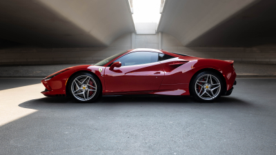 Rent Ferrari F8 Tributo in Dubai