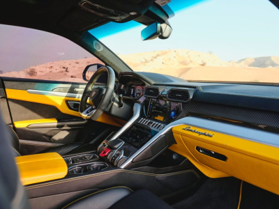 Rent Lamborghini Urus In Dubai