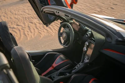 Rent McLaren 720S Spider Novitec in Dubai