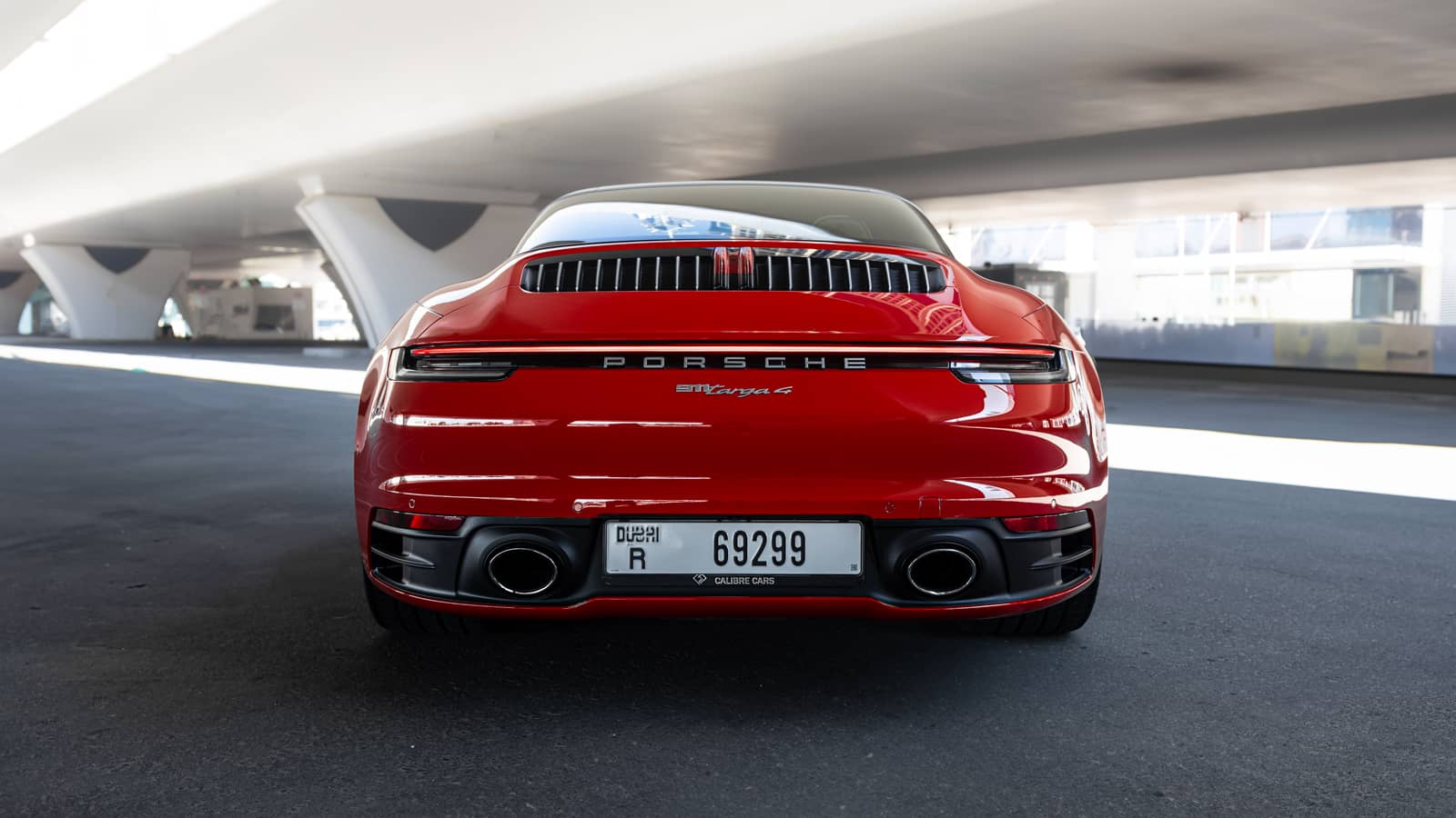 Rent Porsche 911 Targa 4S in Dubai