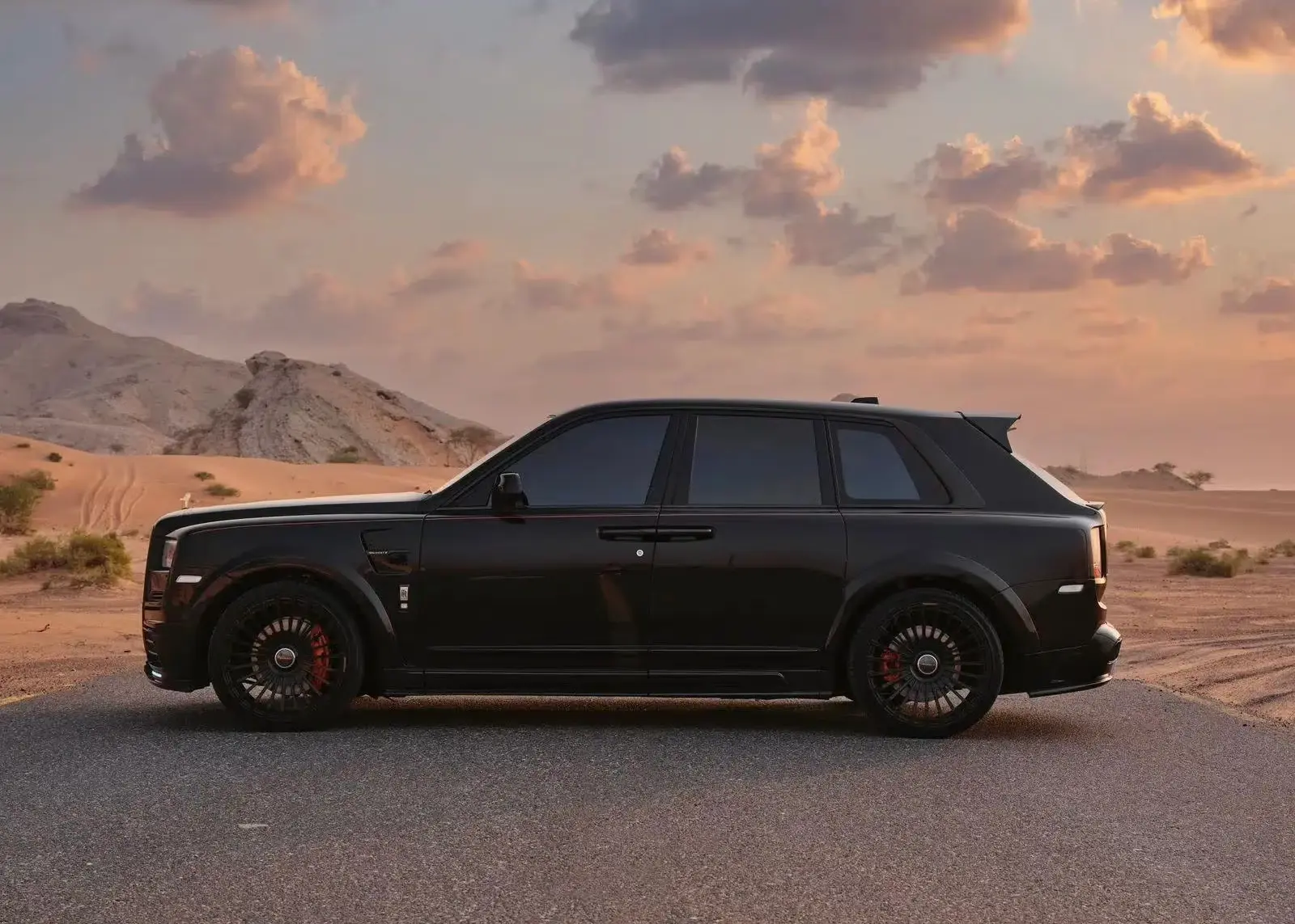 Rolls Royce Cullinan Mansory Rental Dubai