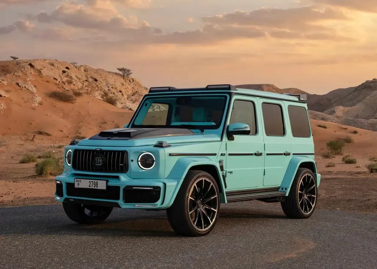 rent mercedes brabus g800 in dubai