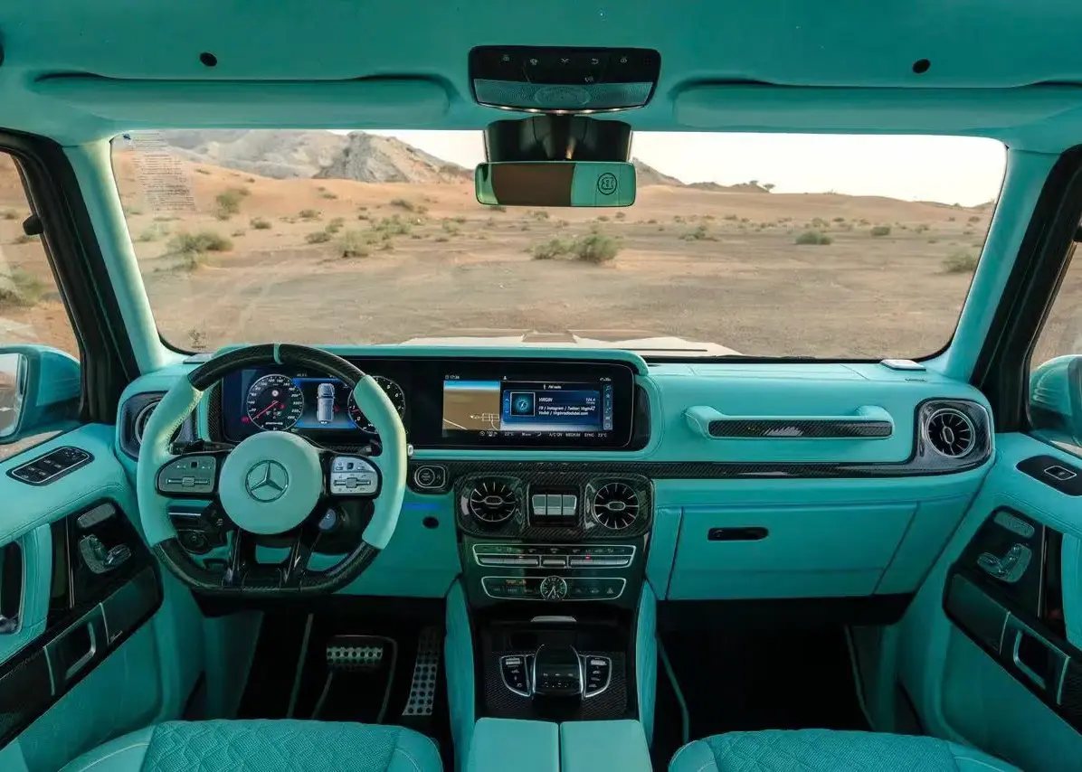 rent mercedes brabus g800 in dubai
