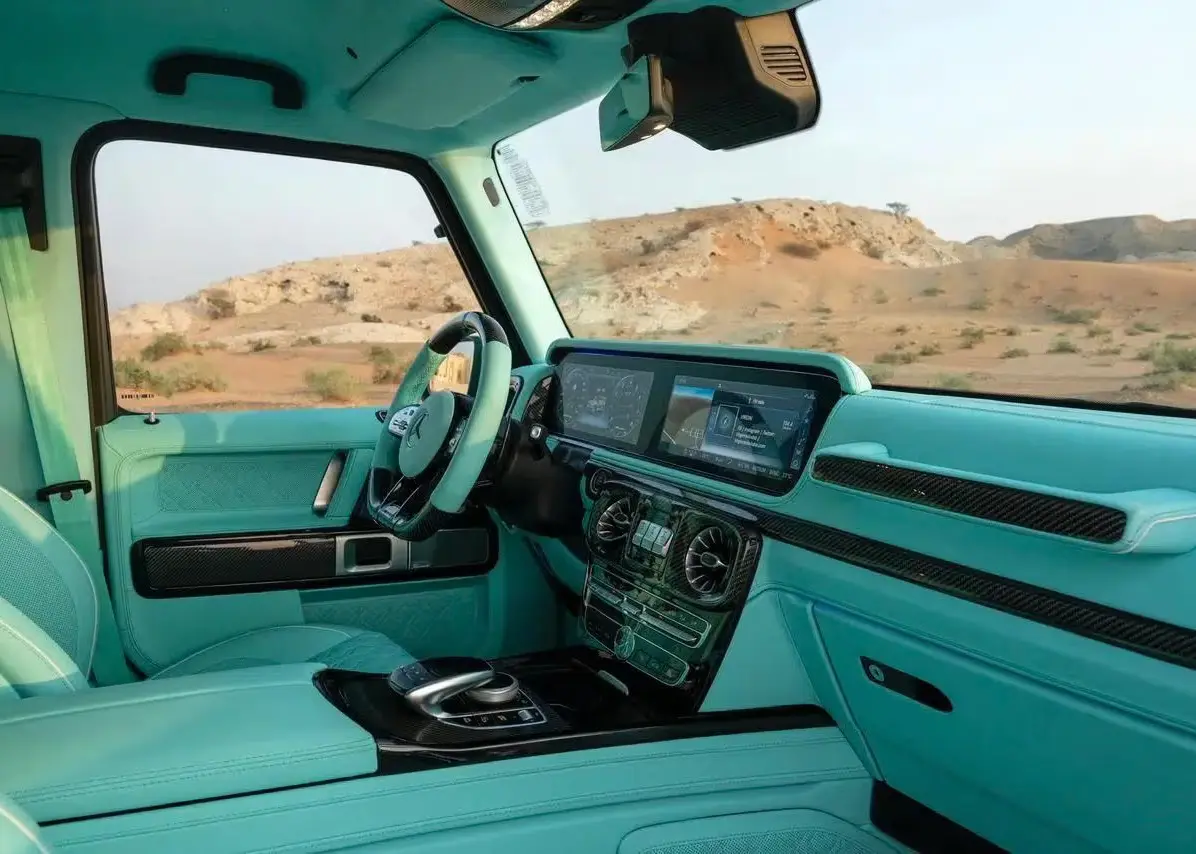 rent mercedes brabus g800 in dubai