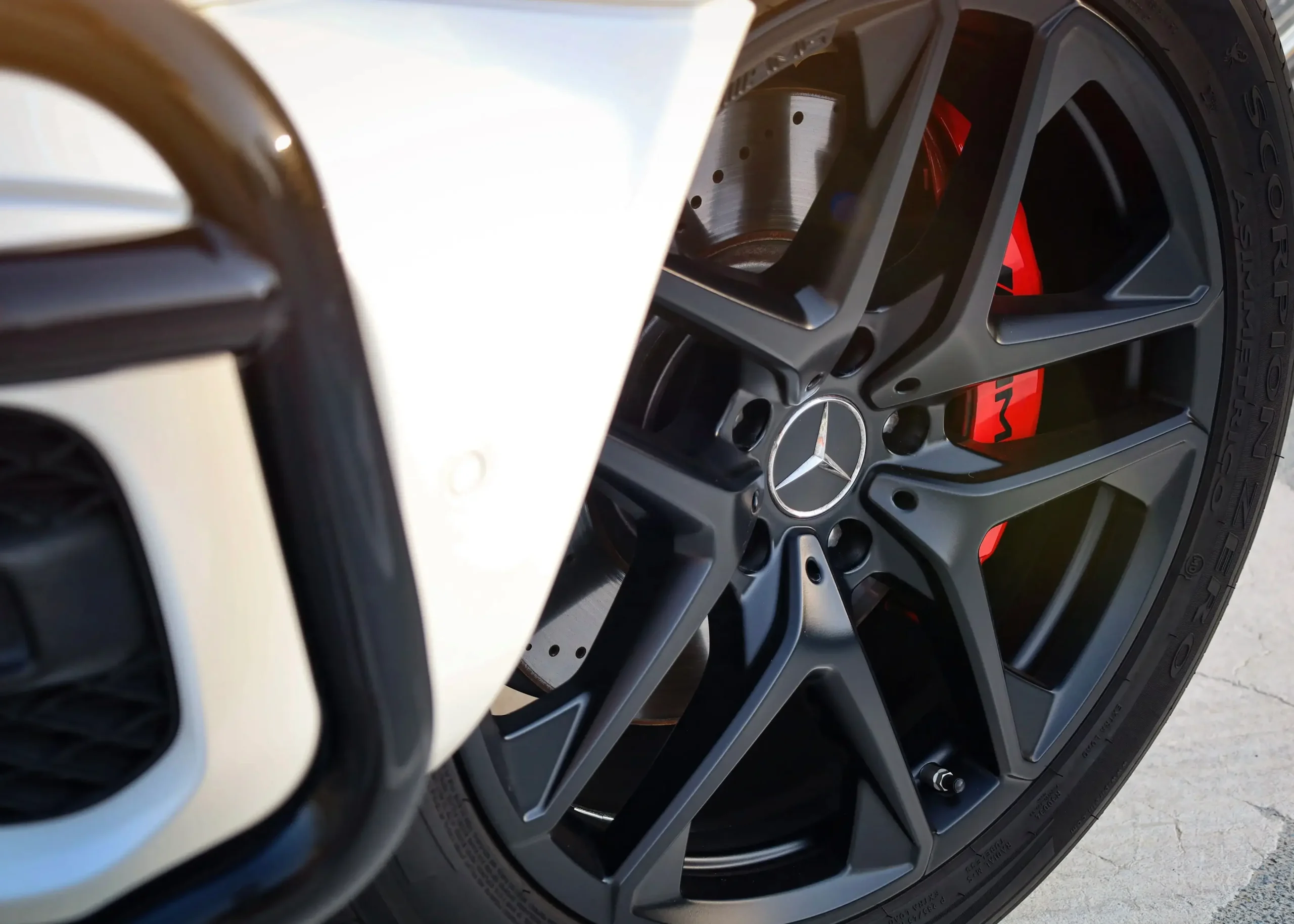 Rent Mercedes G63 AMG in Dubai