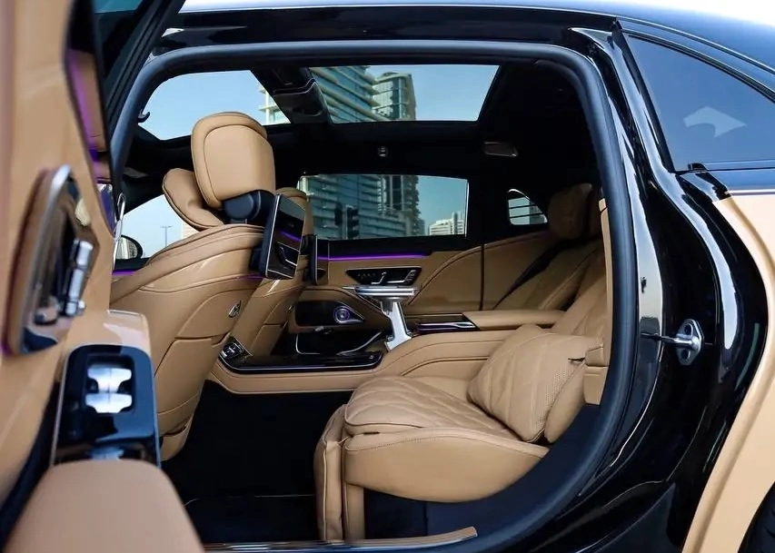 Rent Mercedes Maybach S680 Virgil Abloh in Dubai
