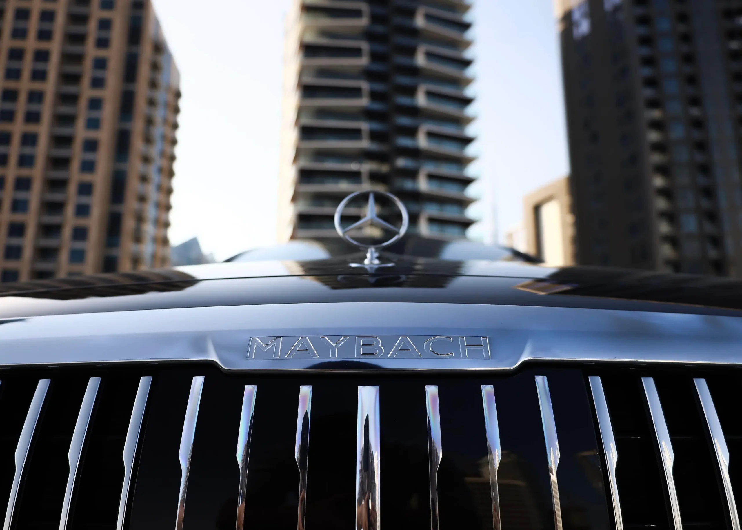Rent Mercedes Maybach S680 Virgil Abloh in Dubai