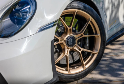 Hire Porsche GT3 in Dubai