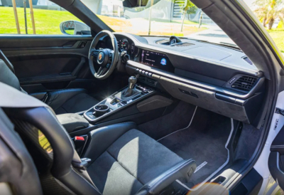 Hire Porsche GT3 in Dubai