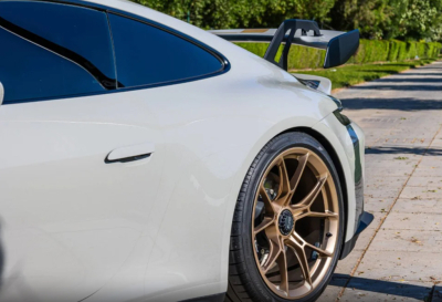 Hire Porsche GT3 in Dubai