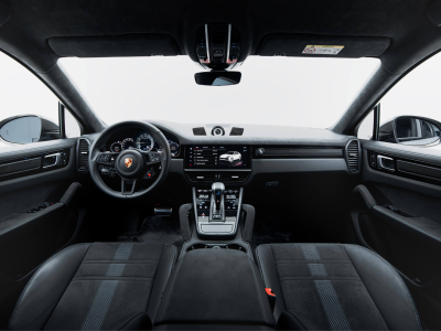 Rent Porsche Cayenne GT Turbo in Dubai