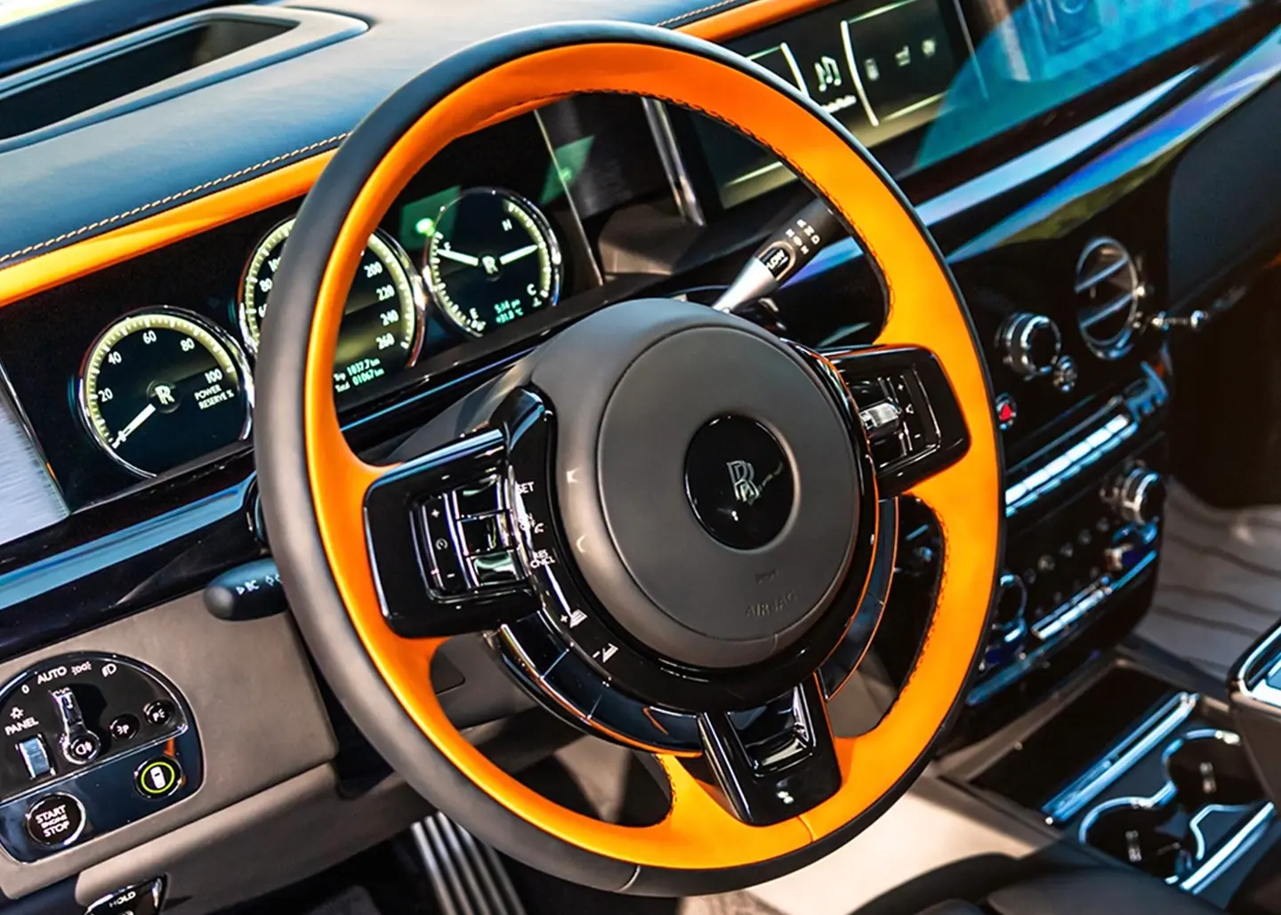 Rent Rolls Royce Phantom in Dubai