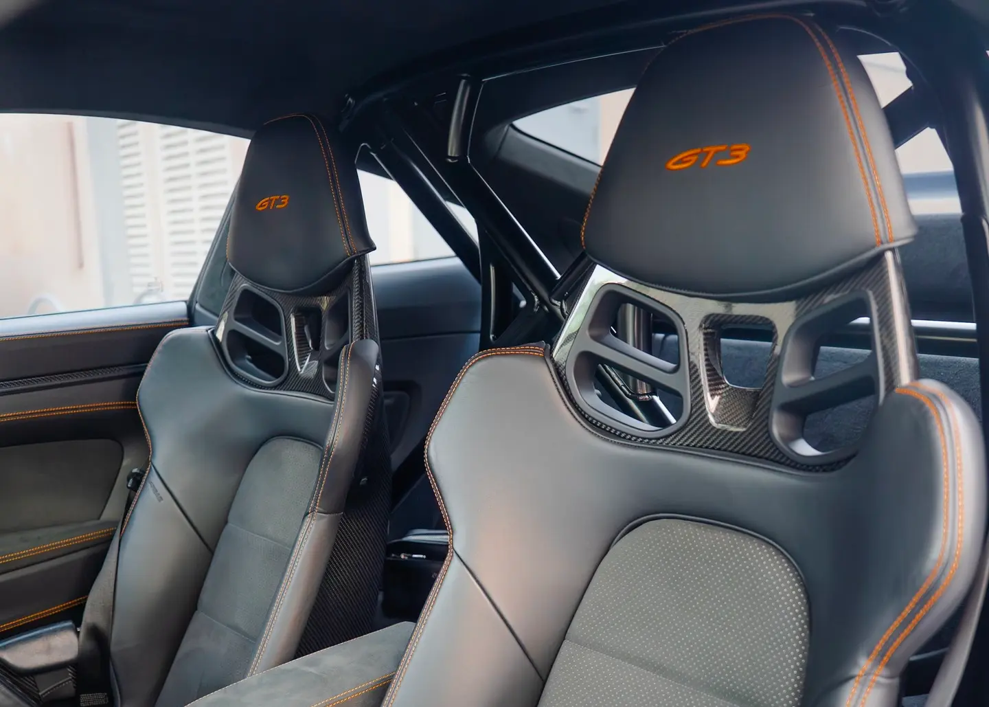 Porsche 911 GT3 Rental Dubai