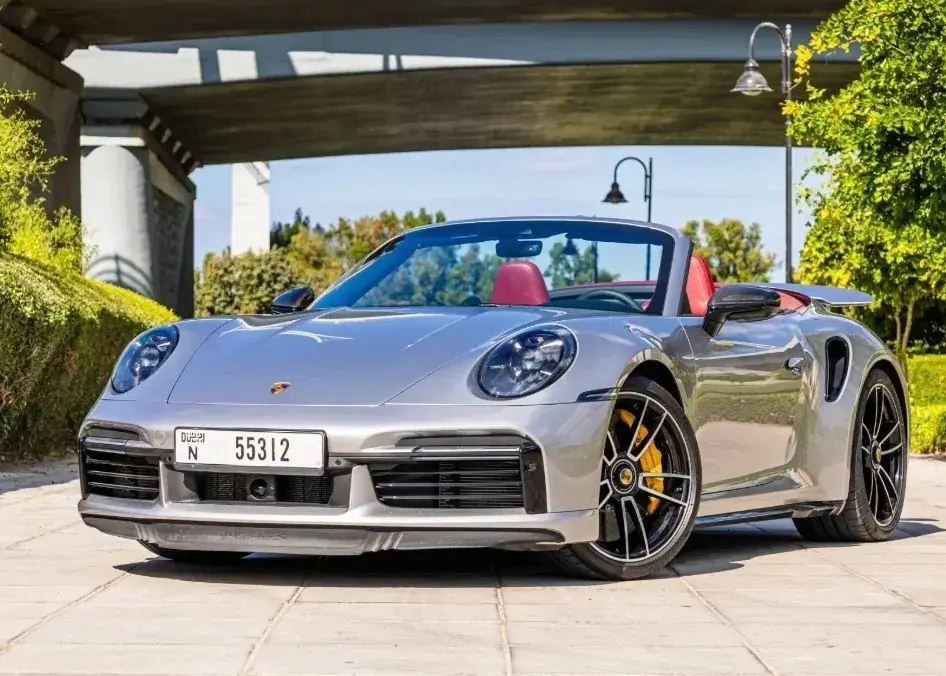 Porsche 911 Turbo S Cabriolet - Silver