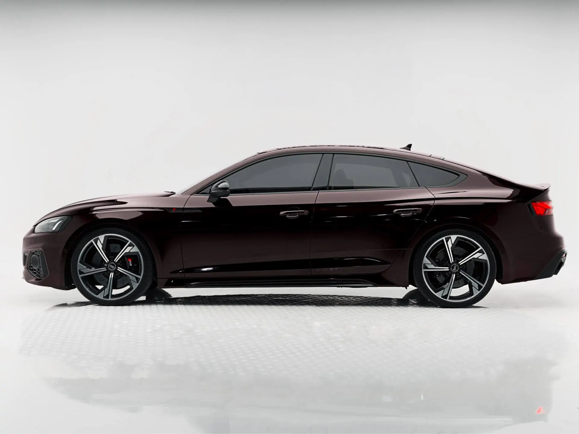 Rent Audi RS5 In Dubai