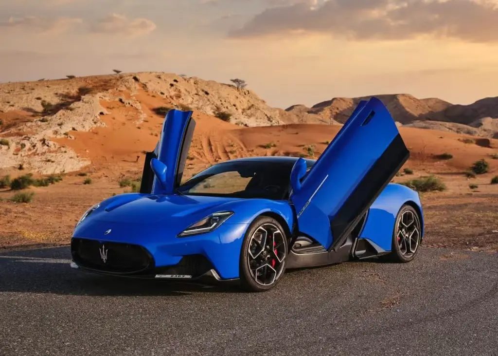 Maserati MC20 Rental Dubai