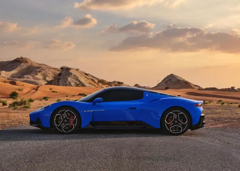 Maserati MC20 Rental Dubai