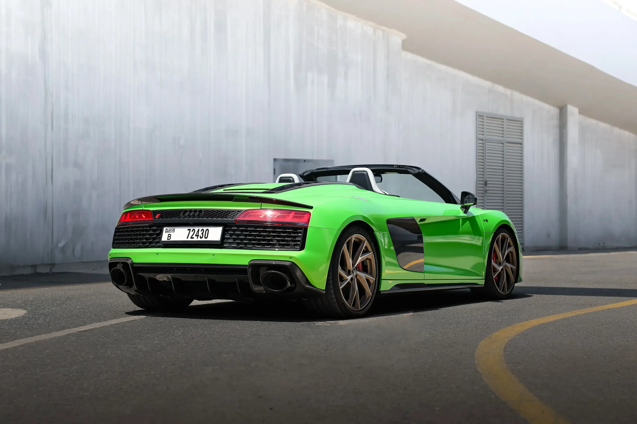 Rent Audi R8 In Dubai