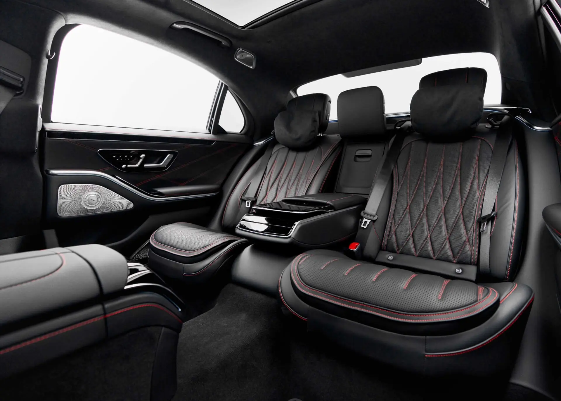 Rent Mercedes AMG S63 In Dubai