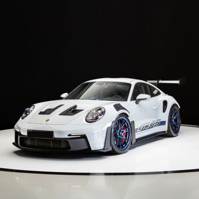 Rent Porsche 911 GT3 RS in Dubai